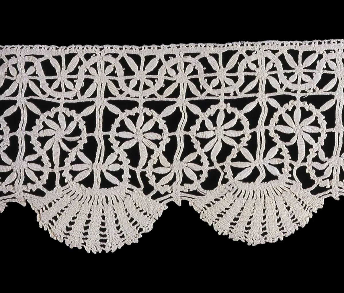 Fragment (Border) by Italy, textile, 1601-1650