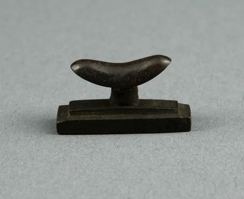 Amulet of a Headrest by Egyptian, metalwork, -1070--656