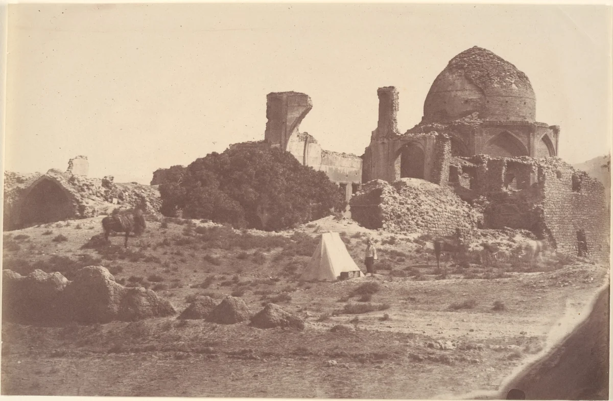[Tomb of Oljaetu, 1305-1313.] by Luigi Pesce, photograph, 1840-1869