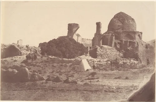[Tomb of Oljaetu, 1305-1313.] by Luigi Pesce, photograph, 1840-1869
