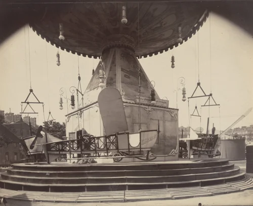 Fête du Trône by Eugène Atget, photograph, 1914