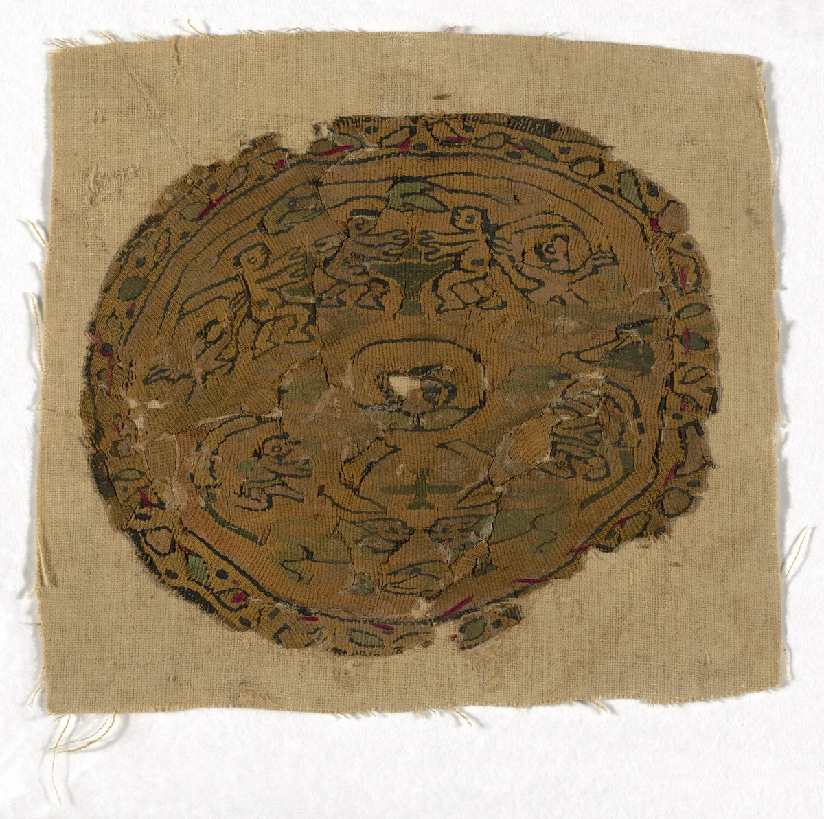 Roundel by Coptic Egypt, textile, 501-800