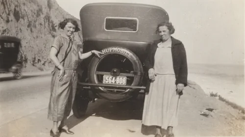 Untitled by Unidentified Photographer, photograph, 1920