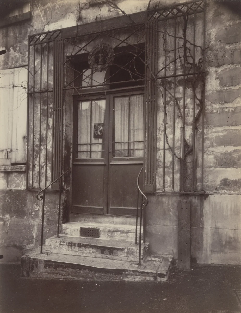 51 Rue de la Montagne-Sainte-Geneviève by Eugène Atget, photograph, 1924