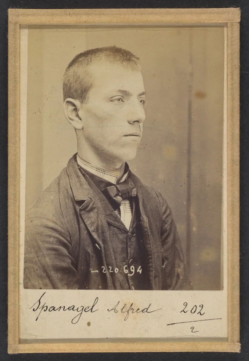 Spanagel. Alfred, Vincent. 17 ans, né le 27/5/77 à Paris. Serrurier. Anarchiste. 7/7/94. by Alphonse Bertillon, photograph, 1894
