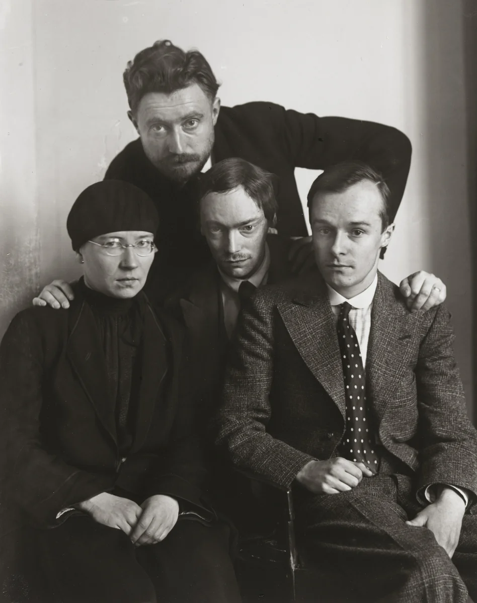 Proletarian Intellectuals [Else Schuler, Tristan Rémy, Franz Wilhelm Seiwert, Gerd Arntz] by August Sander, photograph, 1925