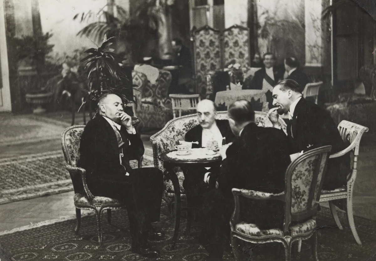 Evening Party in the Hotel Excelsior in Rome by Erich Salomon, photograph, 1931