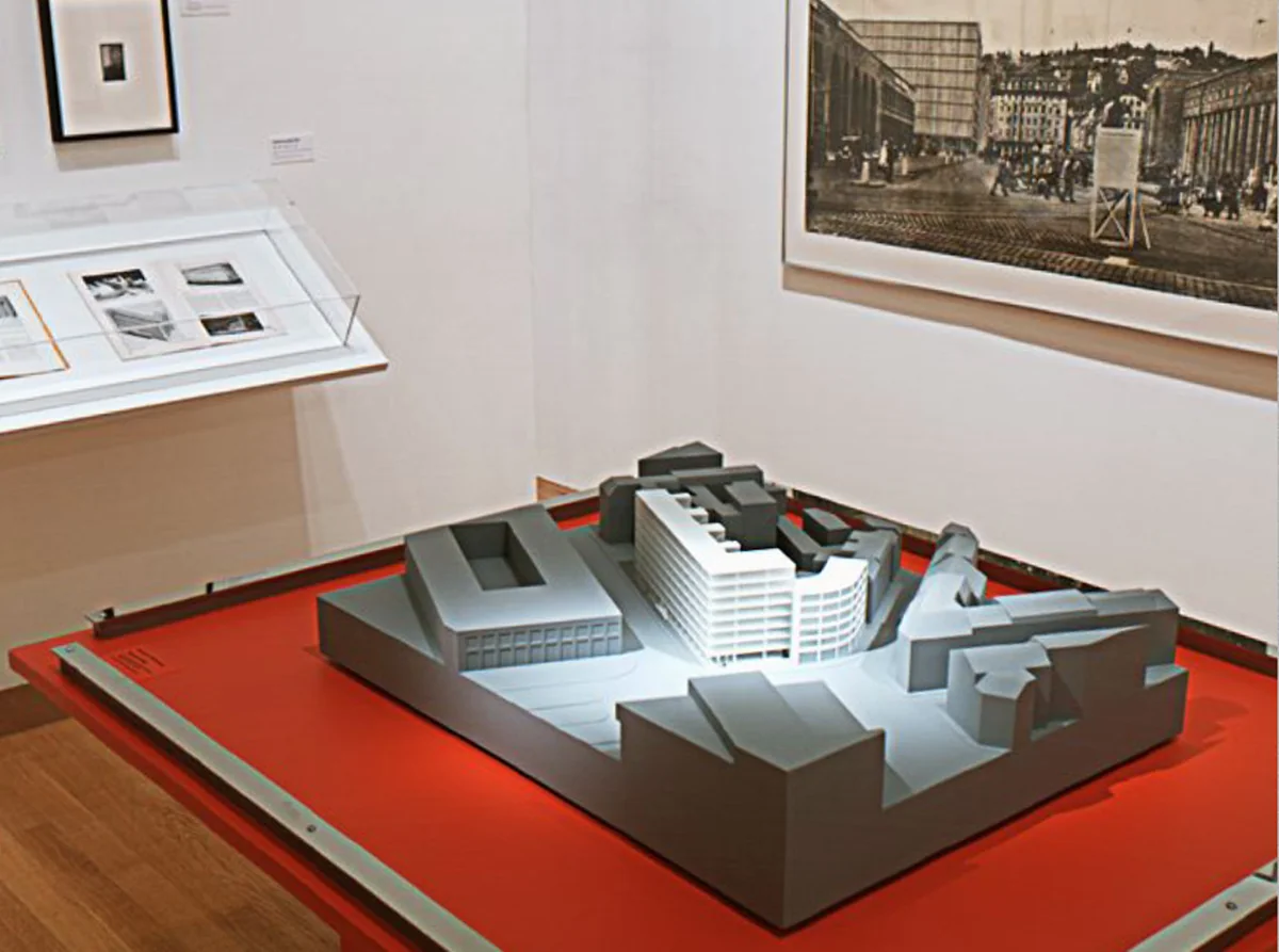 Bank and Office Building project, Stuttgart, Germany (Urban context model, scale 1:250) by Ludwig Mies van der Rohe, architecture, 1928