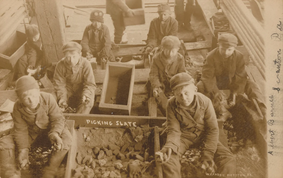 Albert Barnes, "Picking Slate" by William J. Harris, photograph, 1890-1899