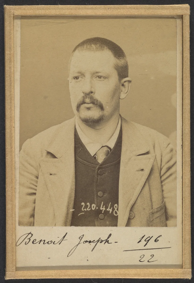Benoit. Joseph, Alexandre. 33 ans, né le 9/6/61 à Paris XIIIe. Potier d'étain. Anarchiste. 2/7/94. by Alphonse Bertillon, photograph, 1894