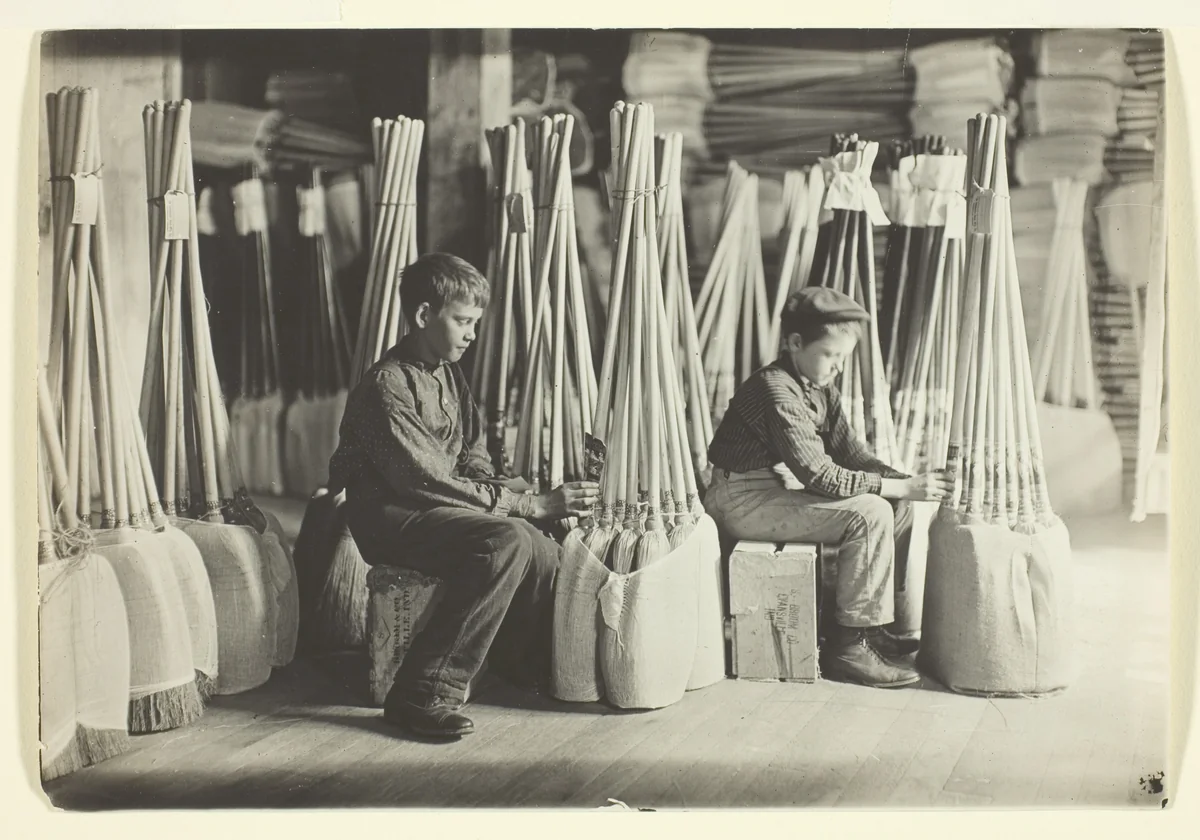 Boys in Packing Room, Brown Mfg. Company, Evansville, Ind. by Lewis Wickes Hine, photograph, 1908