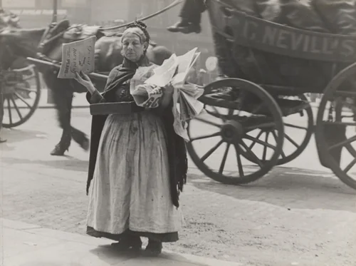 The Magazine Seller, Ludgate Circus, London by Paul Martin, photograph, 1893