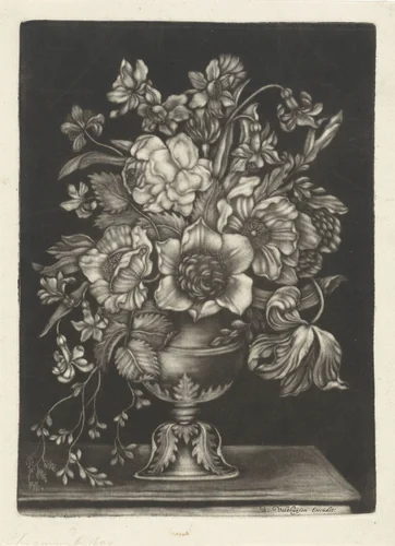 Vaas met bloemen by anonymous, print, 1700-1750